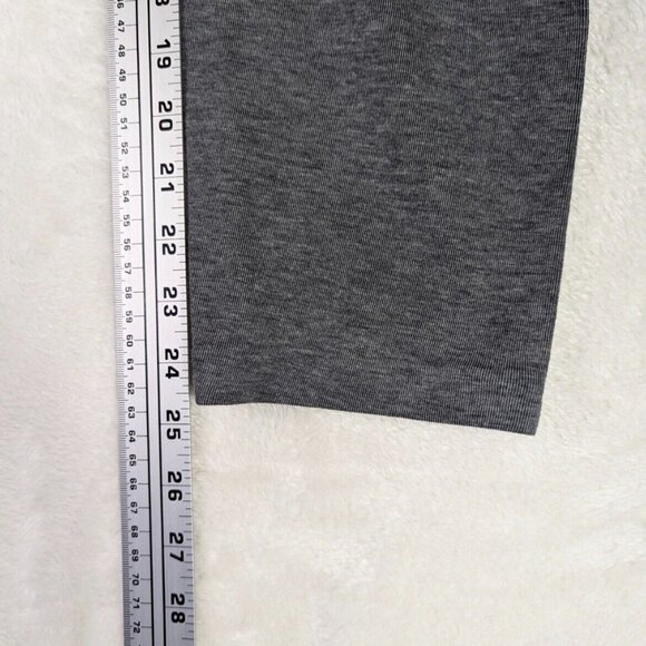 Nike Tech Fleece Jogger Gray Tapered Cropped Sweatpants 727355-091 Mens Size M - Picture 11 of 12